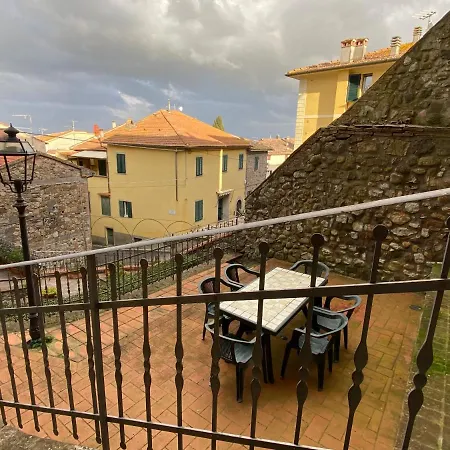 La Ginestra - Mangiatoia * Orciatico